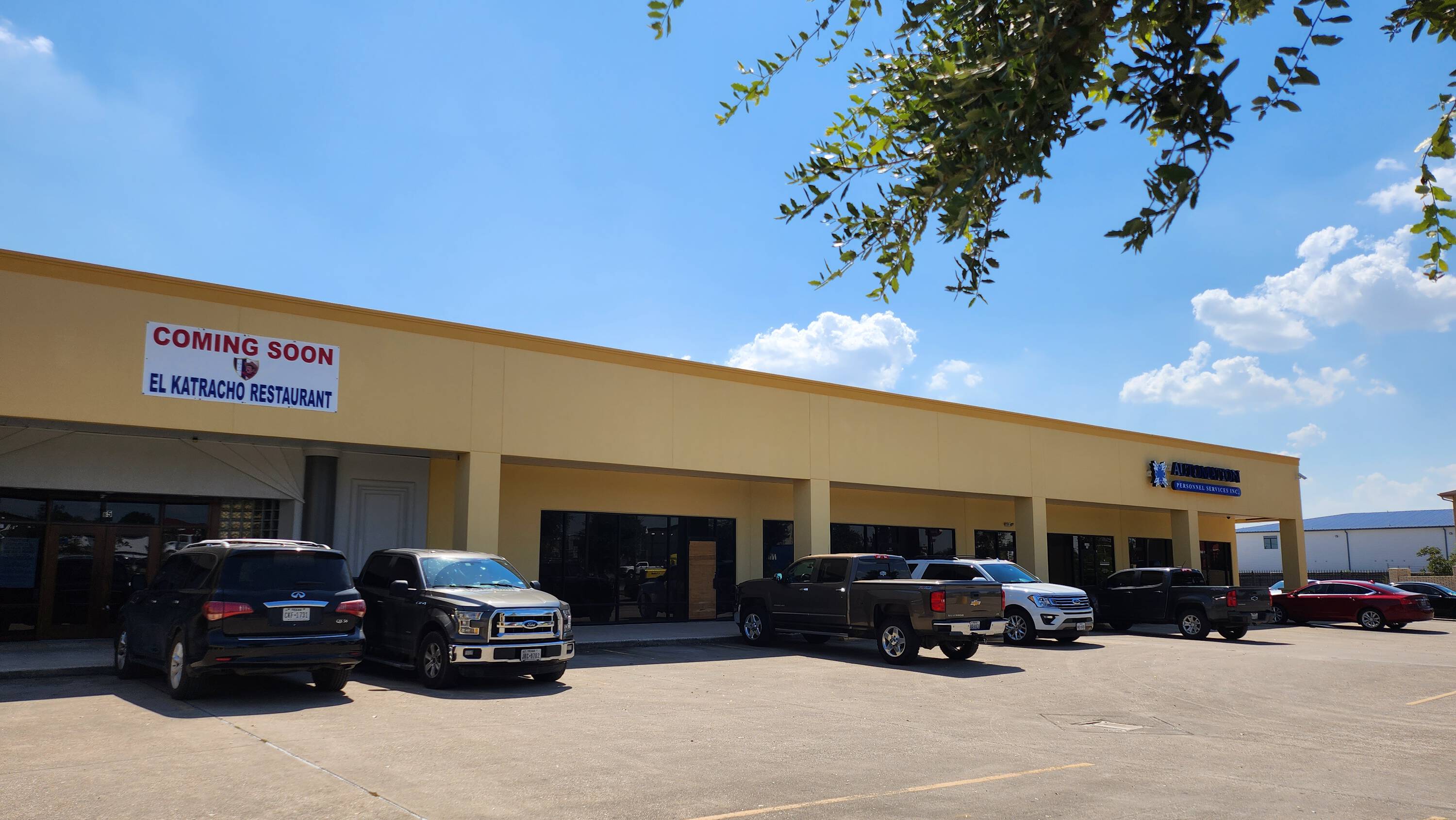 Normandy Woods Plaza Shopping Center